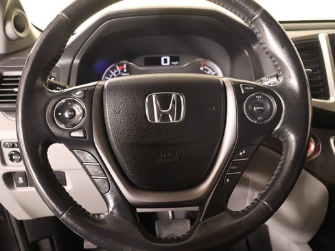 Used 2018 Honda Pilot EX-L image 3