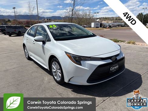 Used 2025 Toyota Corolla LE w/ LE Premium Package image 1
