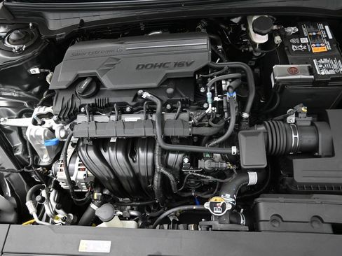 New 2026 Kia K4 EX FWD image 17