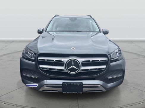 Used 2022 Mercedes-Benz GLS 450 4MATIC image 2