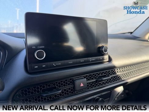 Used 2023 Honda HR-V LX image 10