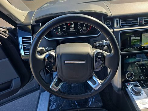 Used 2020 Land Rover Range Rover image 27