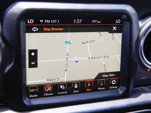 Used 2023 Jeep Wrangler Unlimited Sahara w/ LED Lighting Group AWD/4WD image 3