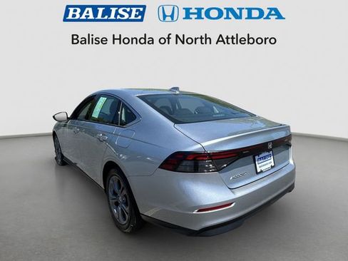 Used 2024 Honda Accord EX image 3