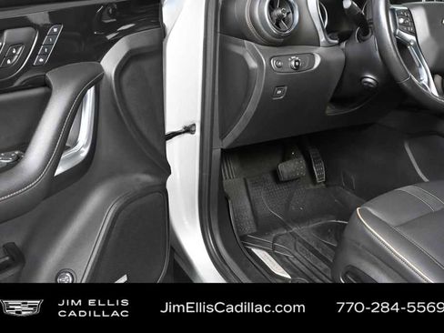 Used 2020 Chevrolet Blazer Premier w/ Driver Confidence II Package image 8