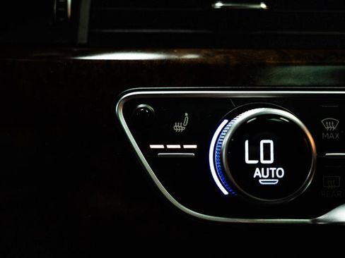 Used 2019 Audi A4 2.0T Premium Plus w/ Premium Plus Package FWD image 23