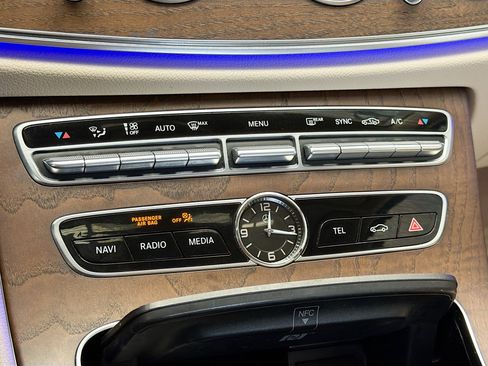 Used 2018 Mercedes-Benz E 300 image 10