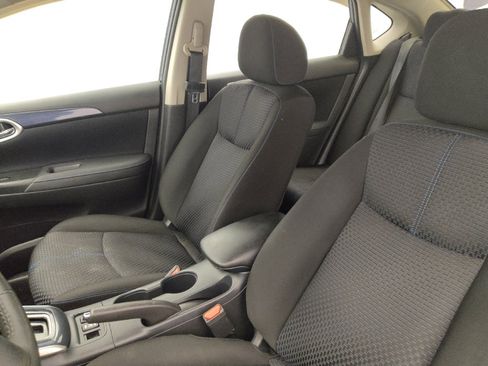 Used 2018 Nissan Sentra SR FWD image 17