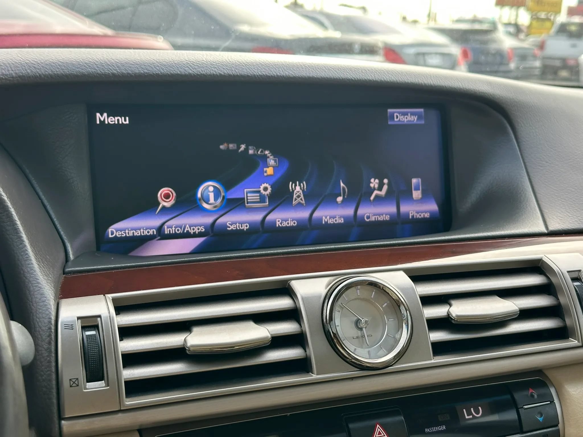 Used 2014 Lexus LS 460 AWD w/ Comfort Package image 37