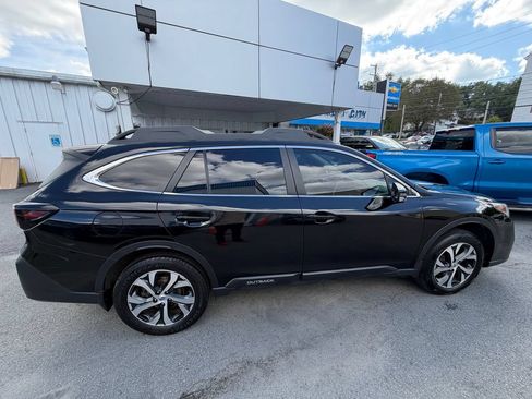 Used 2021 Subaru Outback Limited AWD/4WD image 6