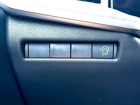 New 2026 Nissan Kicks S FWD image 25