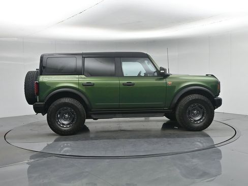 Certified 2025 Ford Bronco Badlands AWD/4WD image 24