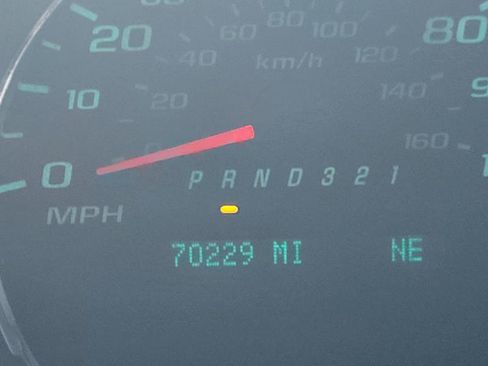 Used 2011 Chevrolet Express 1500 AWD image 28