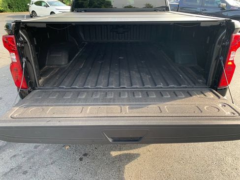 Used 2024 Chevrolet Silverado 2500 LT AWD/4WD image 10