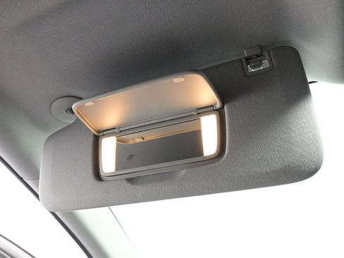 New 2025 Chevrolet Blazer LT w/ Convenience Package FWD image 28