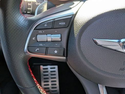 Used 2023 Genesis G70 3.3T w/ Sport Prestige Package image 15