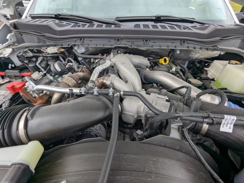 New 2024 Ford F550 4x4 Regular Cab Super Duty image 10