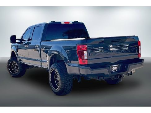Used 2021 Ford F250 Lariat w/ Chrome Package AWD/4WD image 4