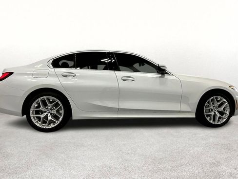 New 2025 BMW 330i Sedan image 7