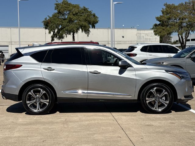 Used 2025 Acura RDX w/ Technology Package AWD/4WD image 3