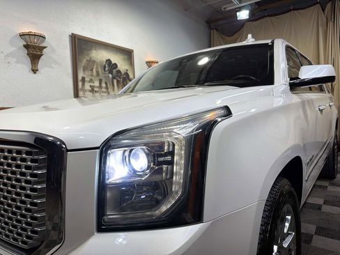 Used 2016 GMC Yukon XL Denali w/ Open Road Package RWD image 4