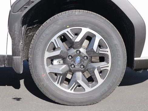 Used 2025 Subaru Forester image 10