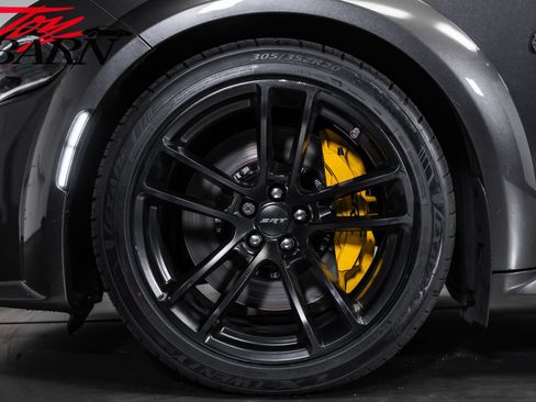 Used 2023 Dodge Charger SRT Hellcat w/ Harman/Kardon Audio Group RWD image 15