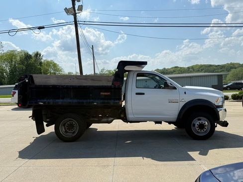 Used 2018 RAM 5500 Tradesman w/ Max Tow Package AWD/4WD image 15