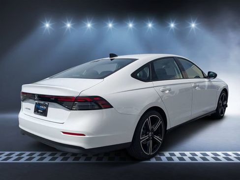 New 2026 Honda Accord SE image 3