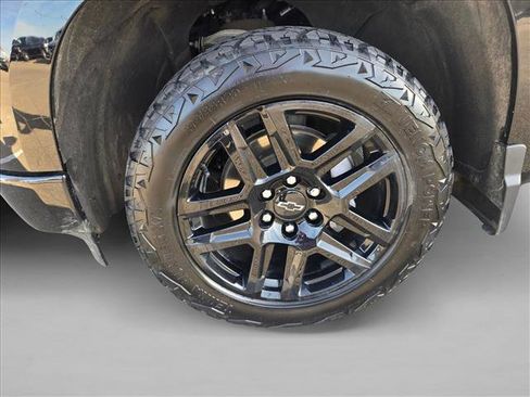 Used 2024 Chevrolet Silverado 1500 Custom RWD image 20
