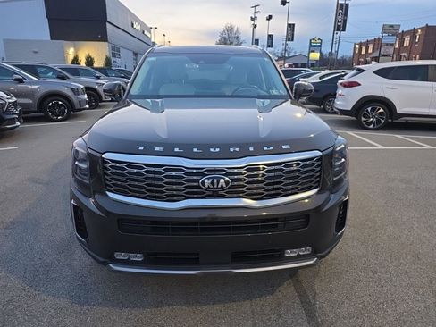 Used 2021 Kia Telluride SX w/ SX Prestige Package image 2