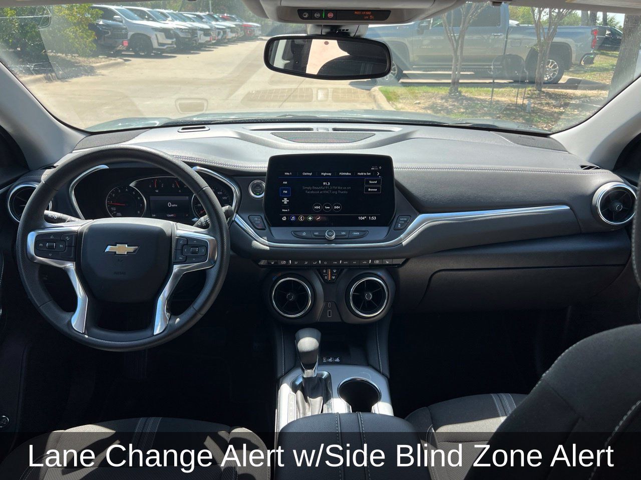 Used 2024 Chevrolet Blazer LT w/ Convenience Package FWD image 13