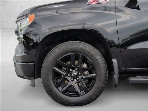 Used 2024 Chevrolet Silverado 1500 RST w/ Convenience Package II AWD/4WD image 10