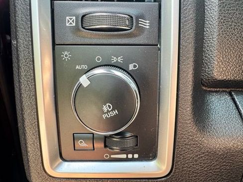 Used 2017 RAM 2500 Limited AWD/4WD image 31