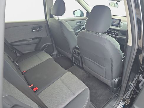 Used 2023 Nissan Rogue SV AWD/4WD image 11