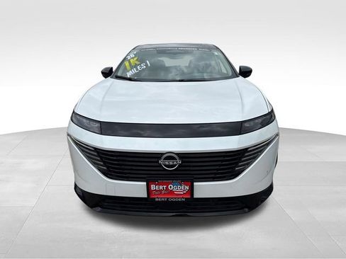 Certified 2026 Nissan Murano Platinum w/ Cargo Package AWD/4WD image 2