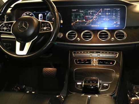 Used 2020 Mercedes-Benz E 350 Sedan image 57