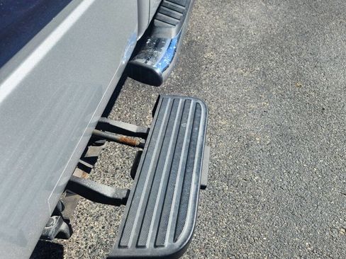 Used 2013 Ford F150 XLT w/ Luxury Equipment Group image 8