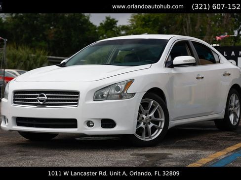 Used 2011 Nissan Maxima 3.5 SV FWD image 1