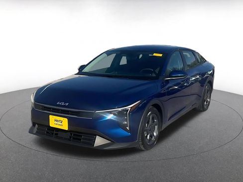 Used 2025 Kia K4 LXS image 7