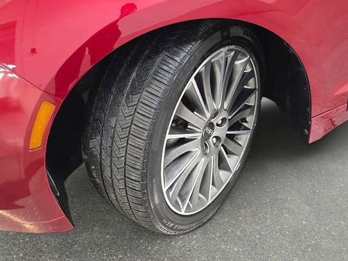 Used 2014 Lincoln MKZ Hybrid FWD image 30