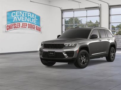 New 2025 Jeep Grand Cherokee Altitude