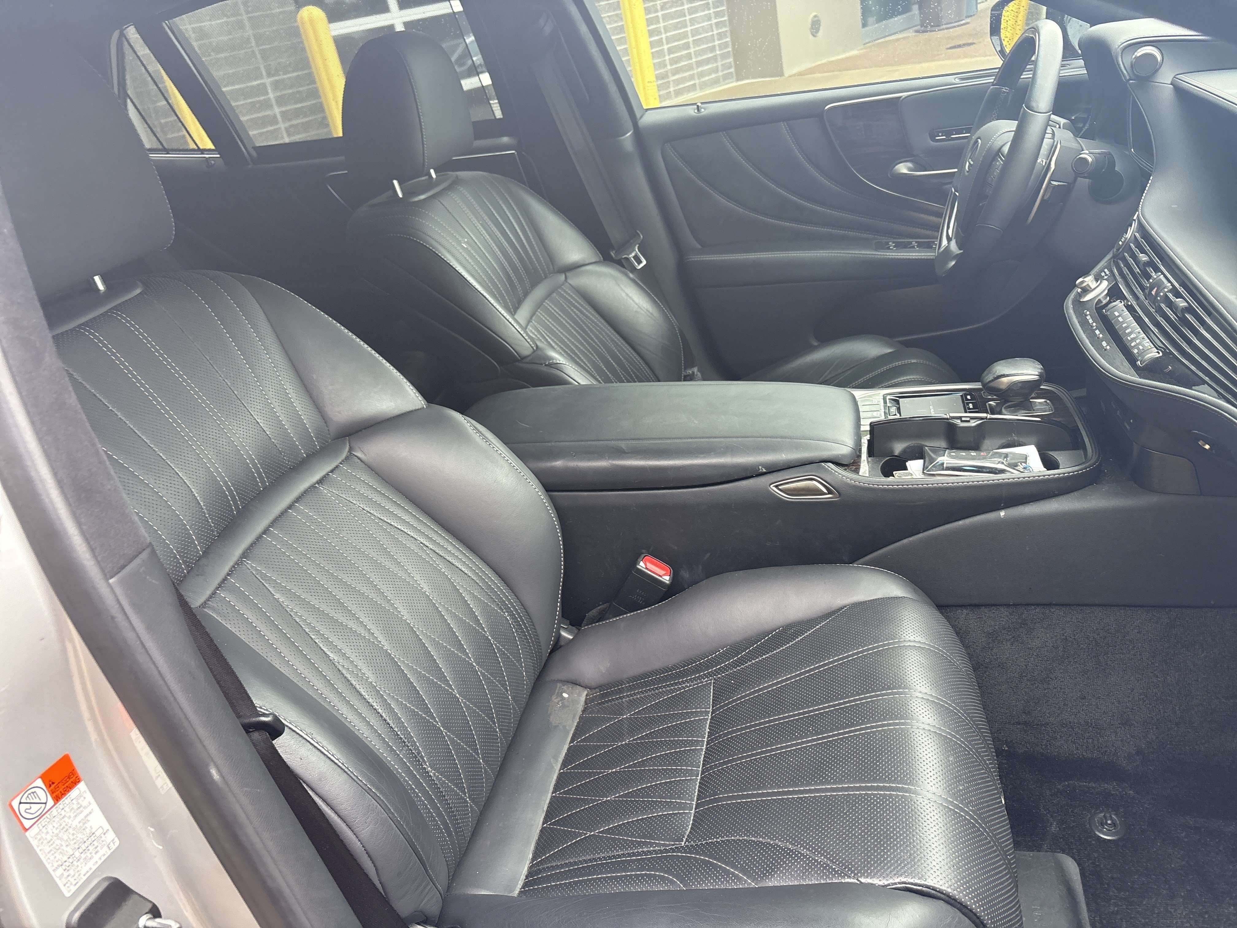 Used 2018 Lexus LS 500 AWD w/ Luxury Package image 33