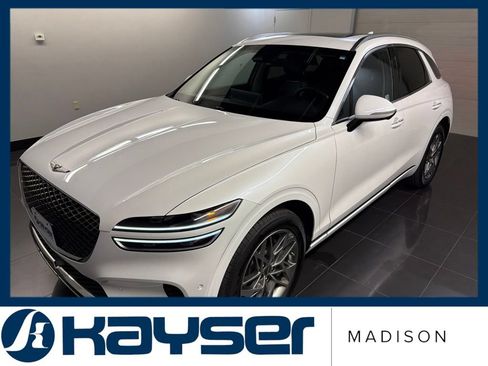 Used 2023 Genesis GV70 2.5T w/ Advanced Package AWD/4WD image 3