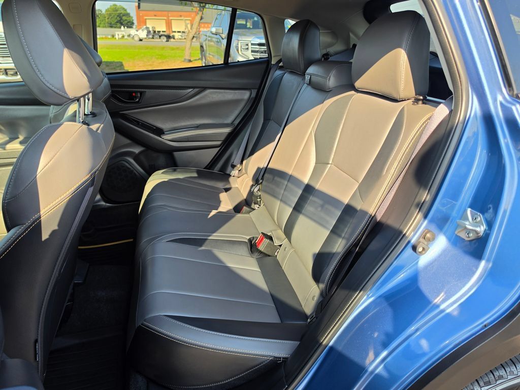 Used 2022 Subaru Crosstrek 2.5i Sport w/ Moonroof Package AWD/4WD image 33