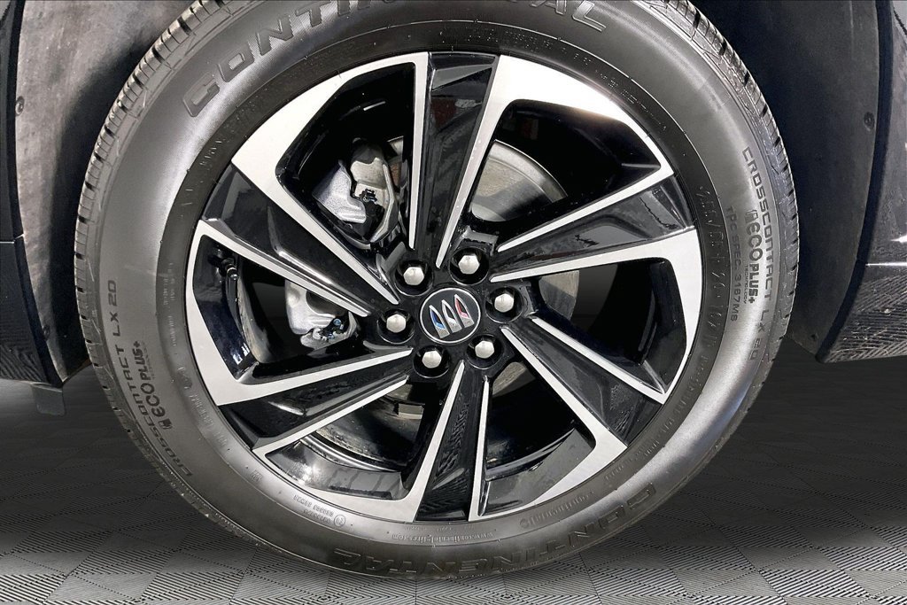 Certified 2025 Buick Enclave Sport Touring w/ Power Package FWD image 30