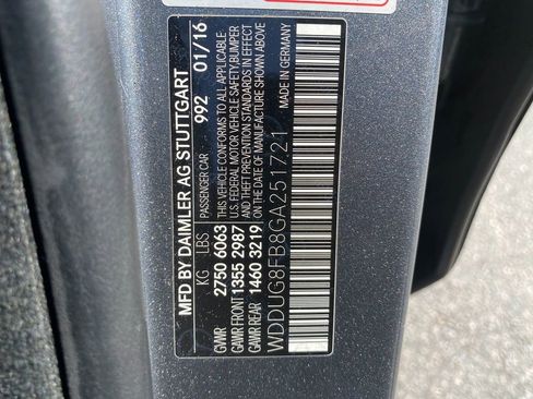 Used 2016 Mercedes-Benz S 550 4MATIC Sedan image 34