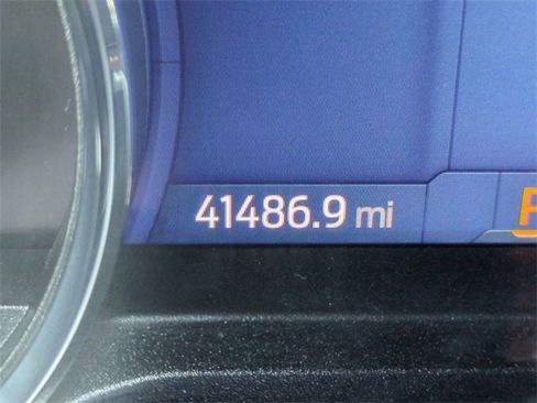 Certified 2022 Ford F150 XLT w/ Equipment Group 302A High image 27