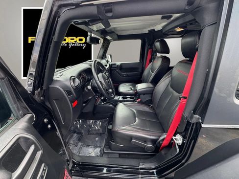 Used 2018 Jeep Wrangler Rubicon image 9