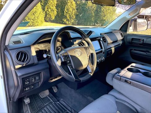 Used 2021 Toyota Tundra SR image 8